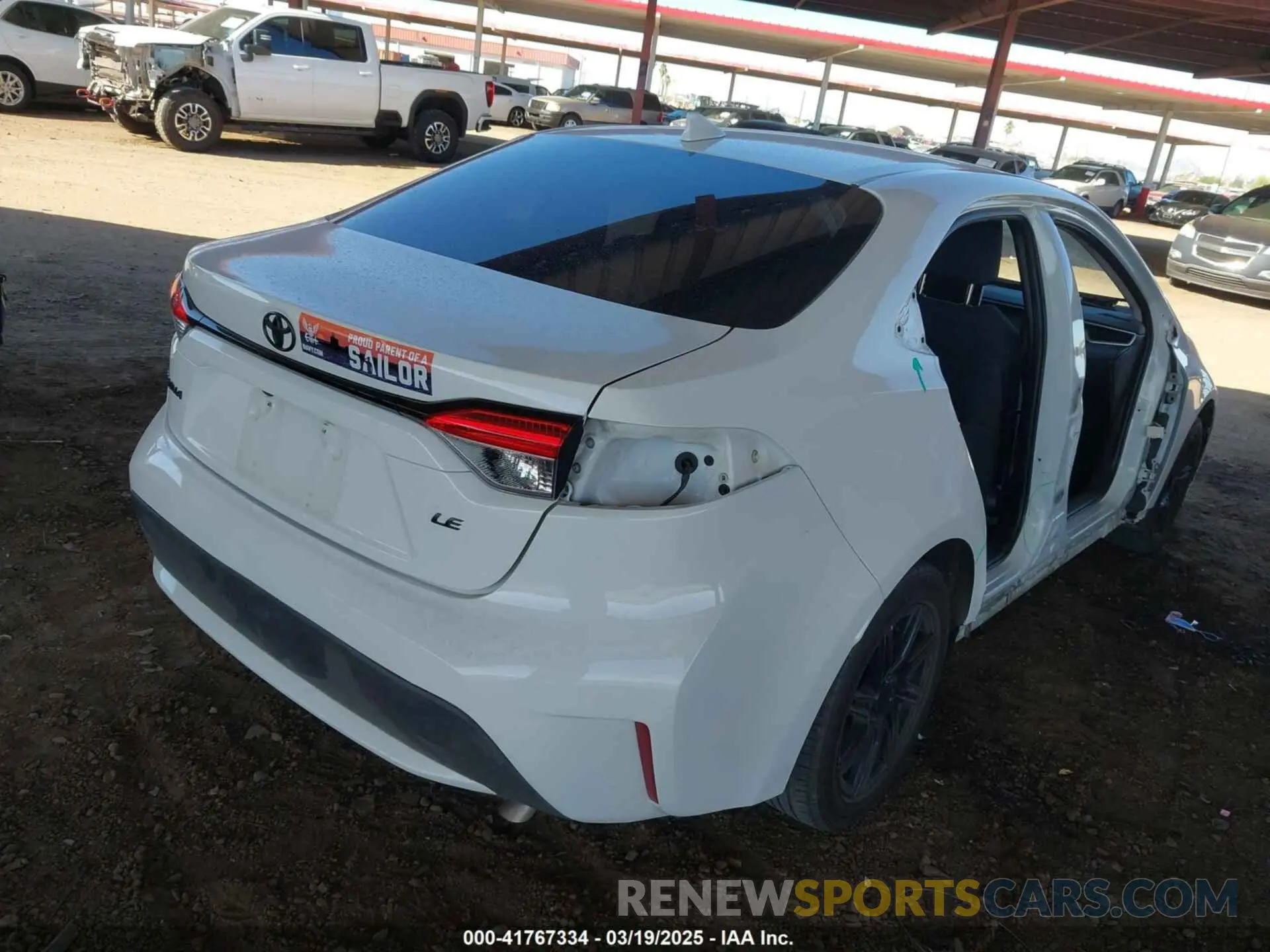 19 Photograph of a damaged car 5YFEPRAE2LP144904 TOYOTA COROLLA 2020