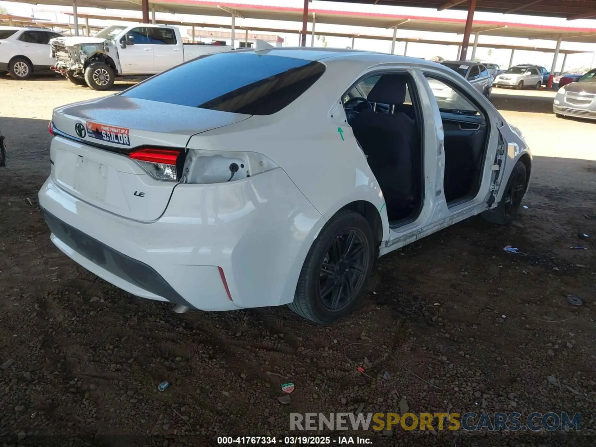 4 Photograph of a damaged car 5YFEPRAE2LP144904 TOYOTA COROLLA 2020