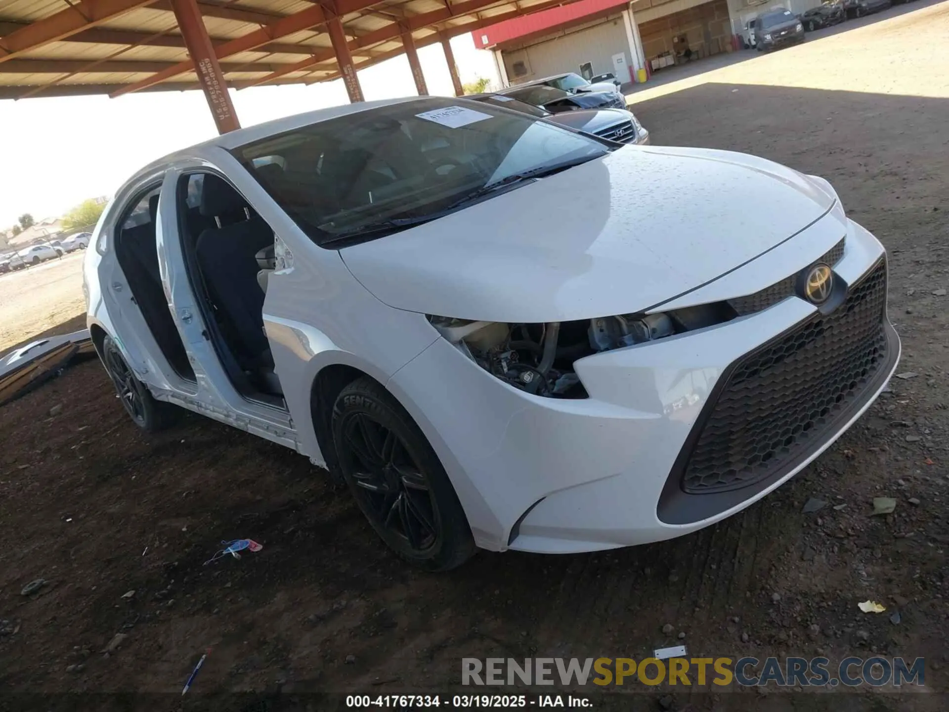 6 Photograph of a damaged car 5YFEPRAE2LP144904 TOYOTA COROLLA 2020