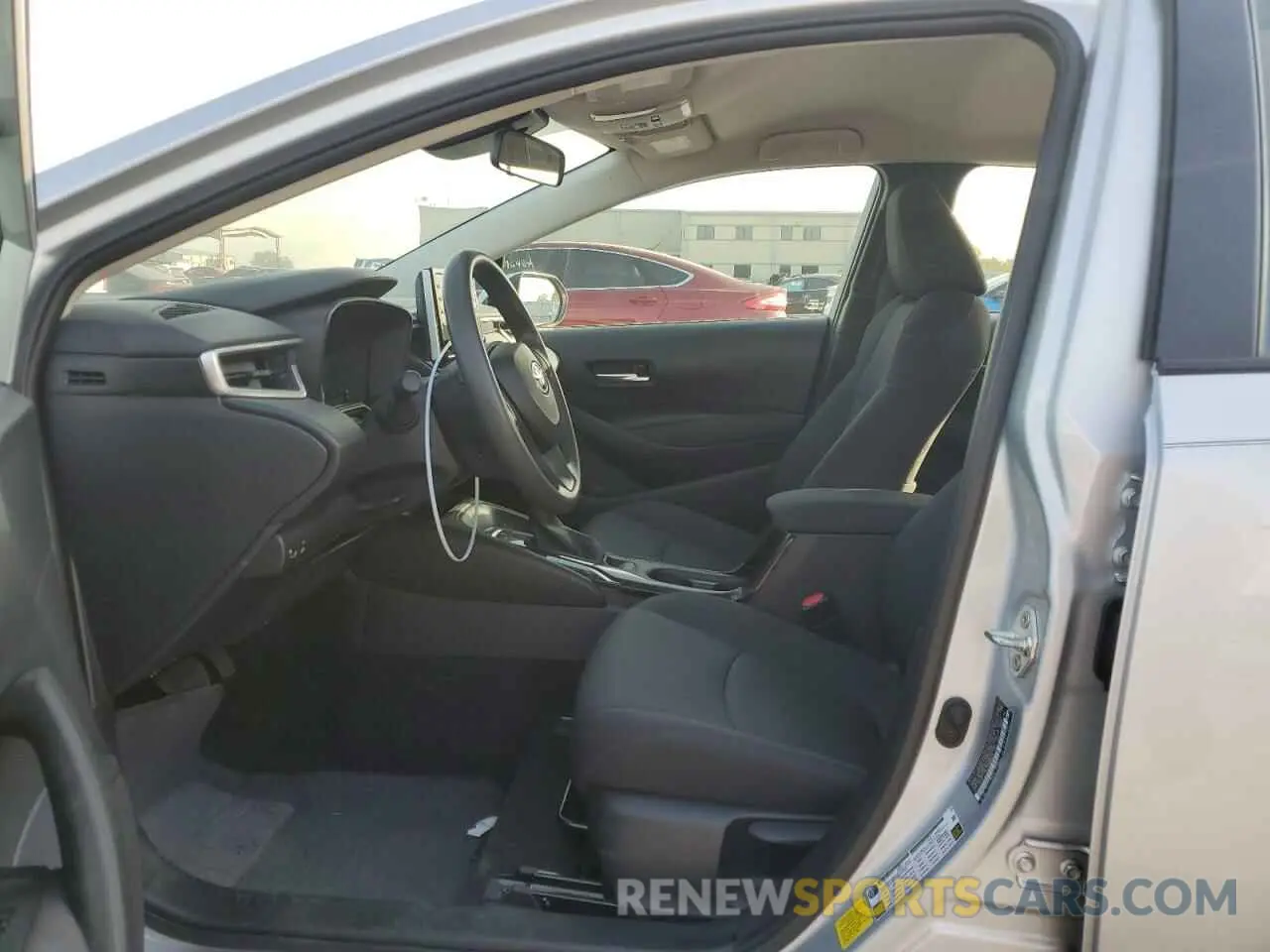 7 Photograph of a damaged car 5YFEPRAE3LP012203 TOYOTA COROLLA 2020