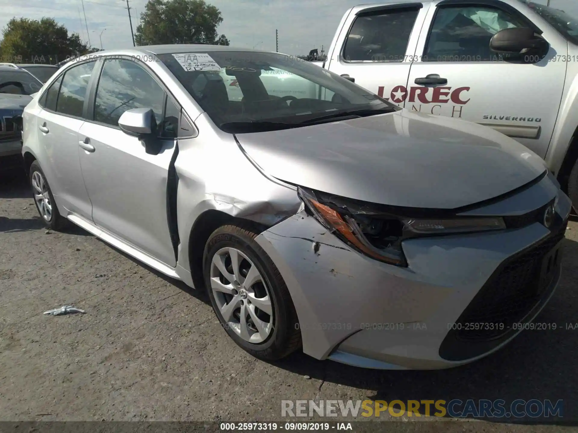 1 Photograph of a damaged car 5YFEPRAE3LP019345 TOYOTA COROLLA 2020