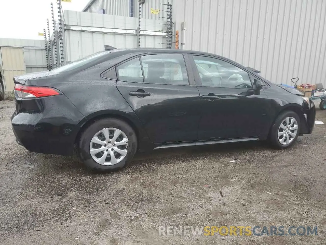 3 Photograph of a damaged car 5YFEPRAE3LP021094 TOYOTA COROLLA 2020