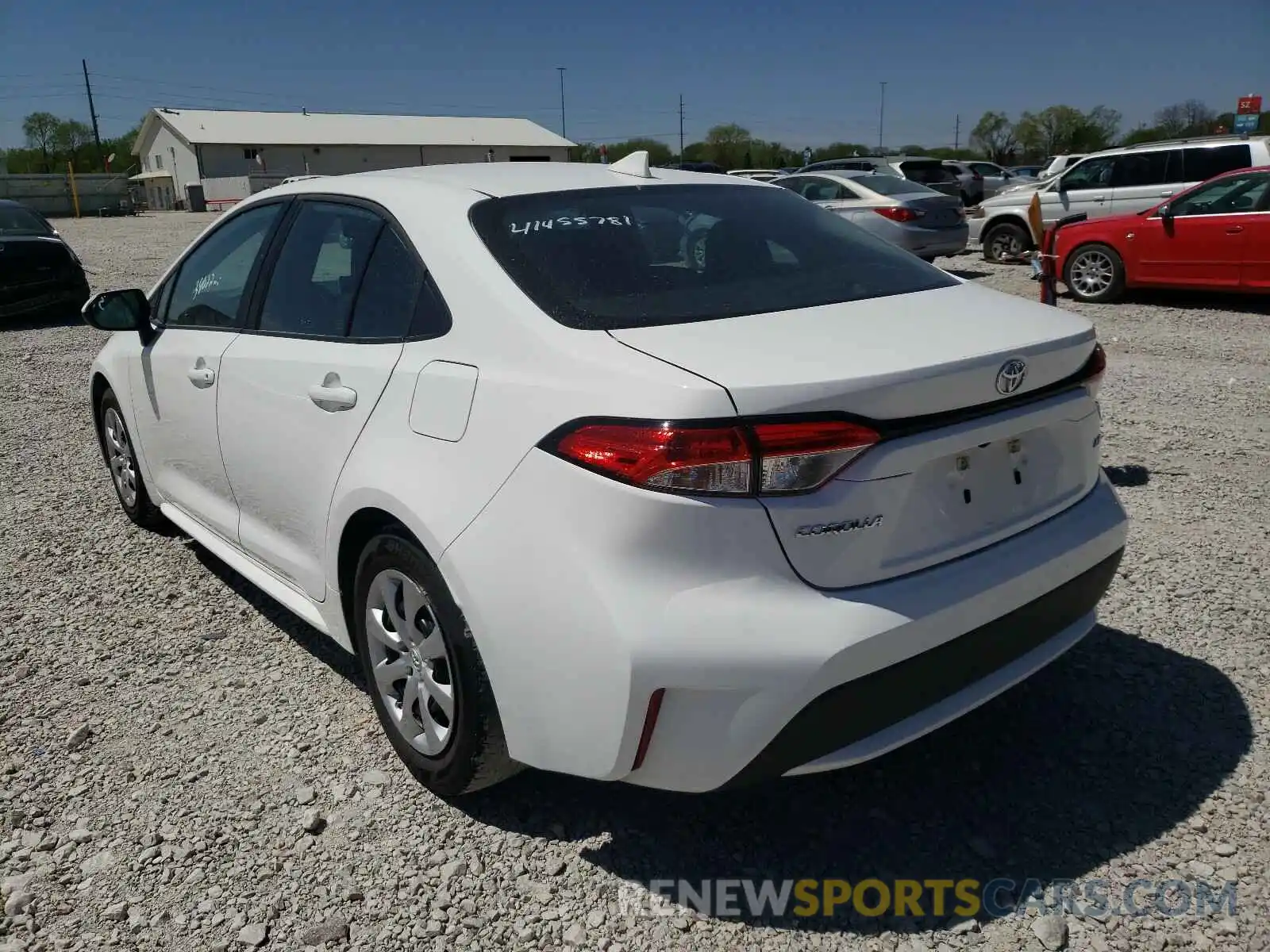 3 Photograph of a damaged car 5YFEPRAE3LP021676 TOYOTA COROLLA 2020