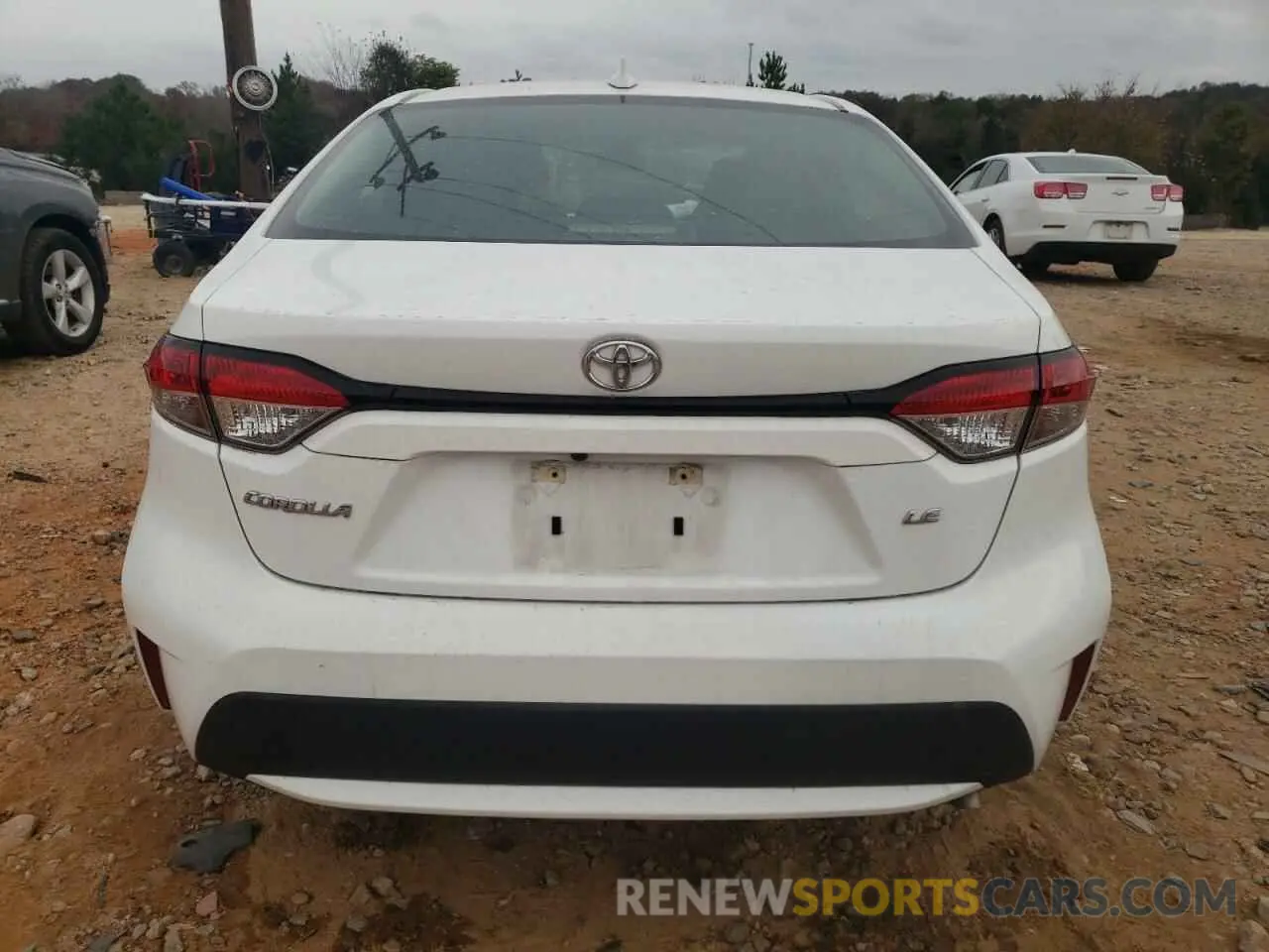 6 Photograph of a damaged car 5YFEPRAE3LP026585 TOYOTA COROLLA 2020