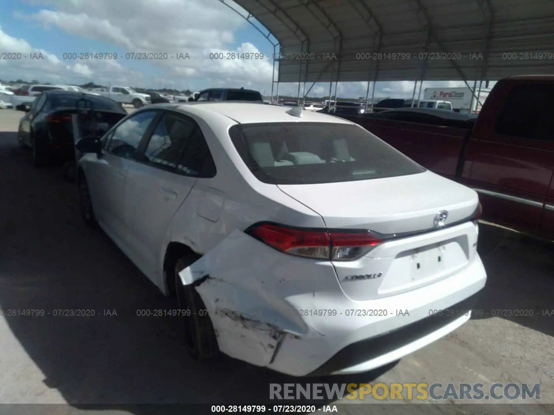 3 Photograph of a damaged car 5YFEPRAE3LP029423 TOYOTA COROLLA 2020