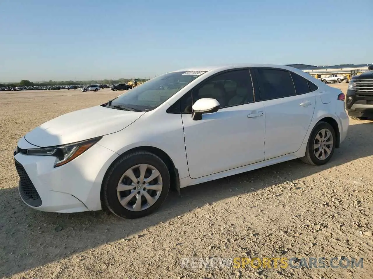 1 Photograph of a damaged car 5YFEPRAE3LP033777 TOYOTA COROLLA 2020