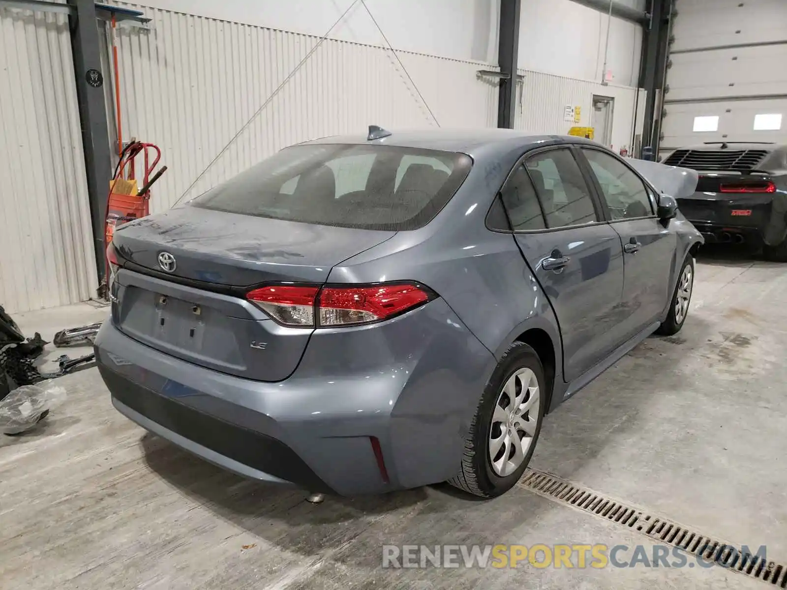 4 Photograph of a damaged car 5YFEPRAE3LP044293 TOYOTA COROLLA 2020