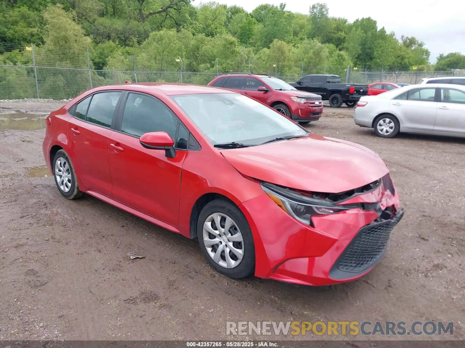 1 Photograph of a damaged car 5YFEPRAE3LP046934 TOYOTA COROLLA 2020