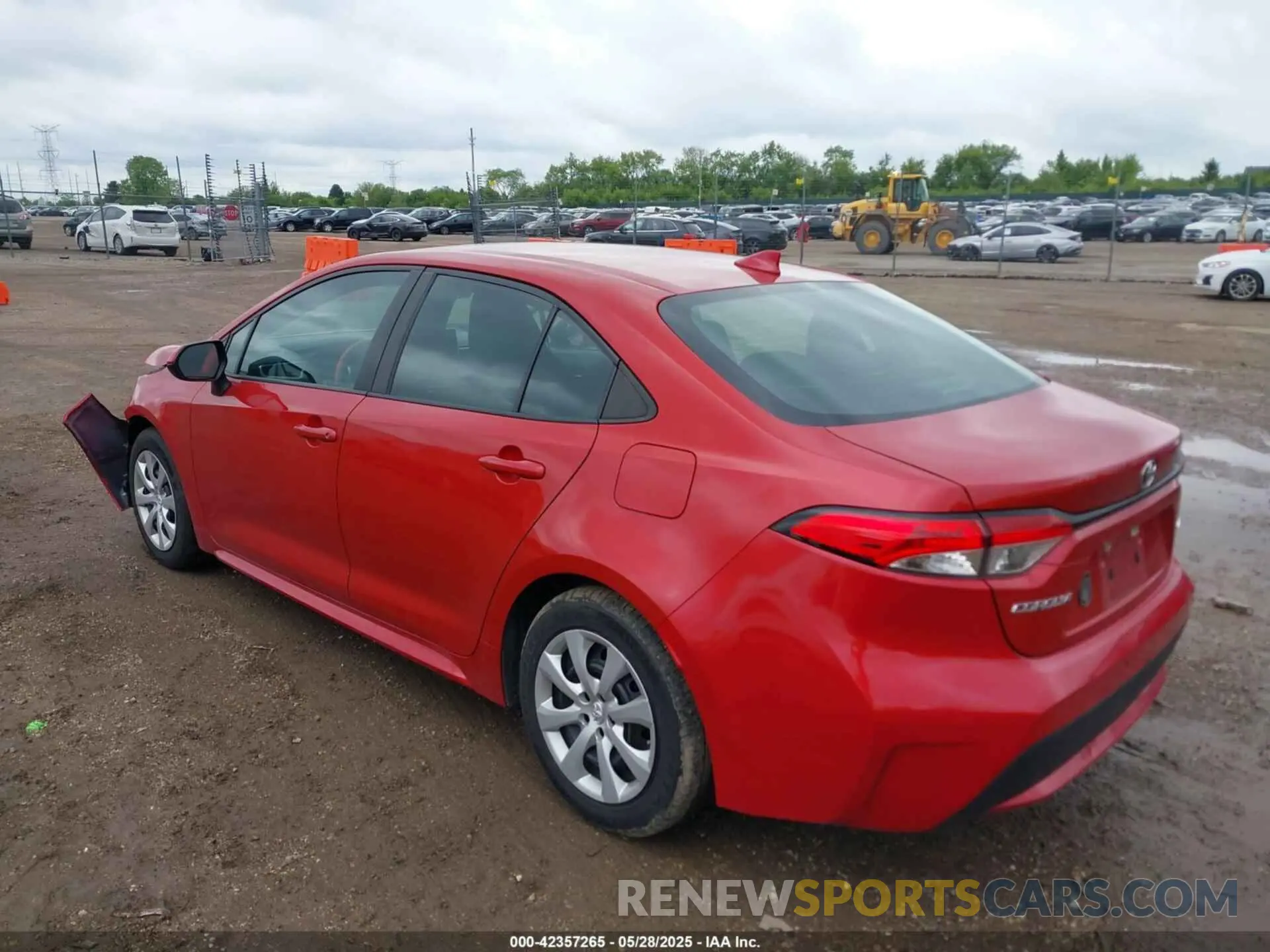 3 Photograph of a damaged car 5YFEPRAE3LP046934 TOYOTA COROLLA 2020