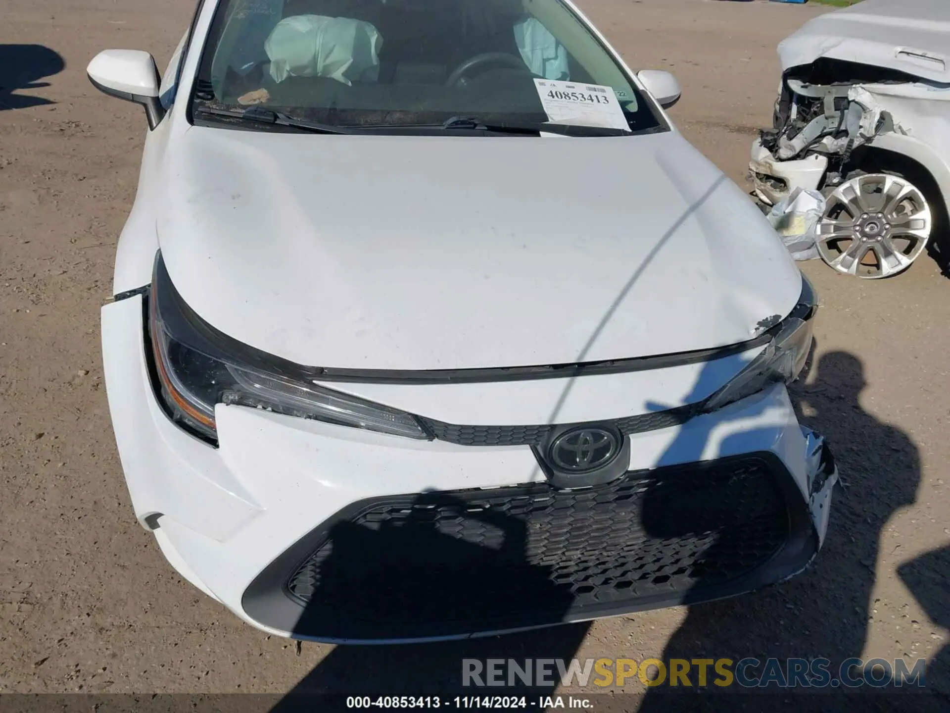 12 Photograph of a damaged car 5YFEPRAE3LP047405 TOYOTA COROLLA 2020