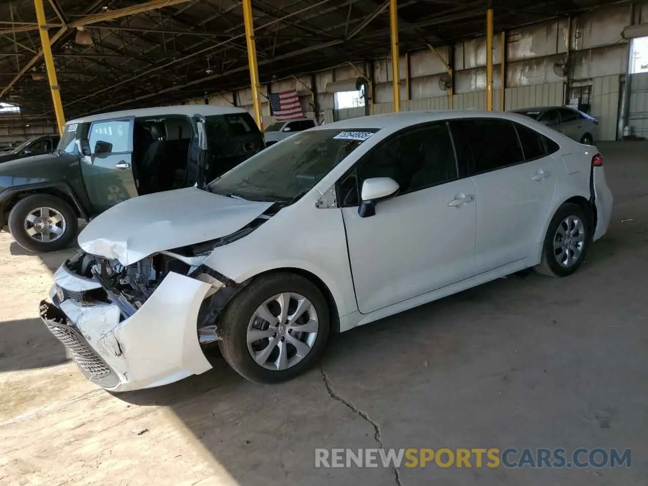 1 Photograph of a damaged car 5YFEPRAE3LP061711 TOYOTA COROLLA 2020