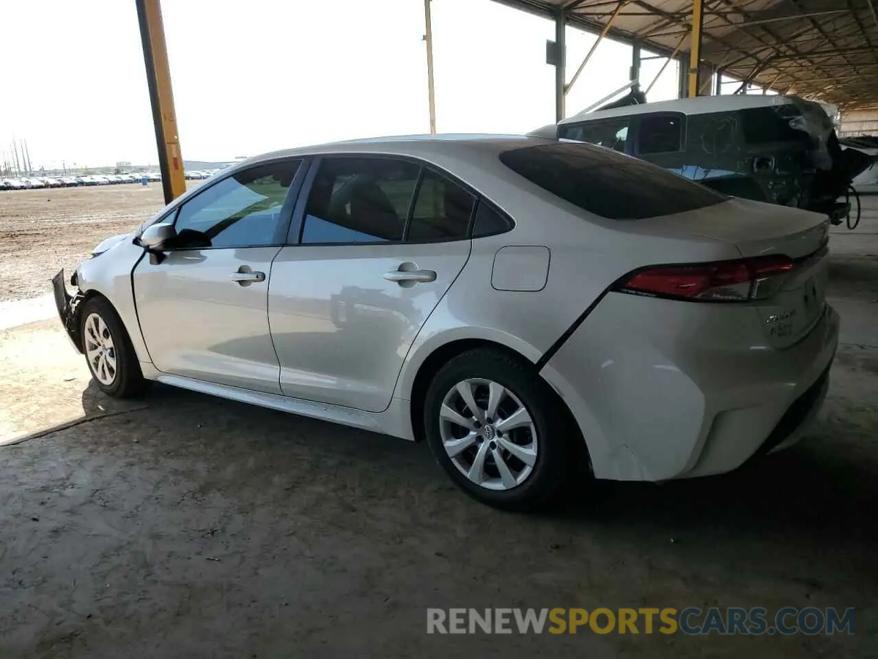2 Photograph of a damaged car 5YFEPRAE3LP061711 TOYOTA COROLLA 2020