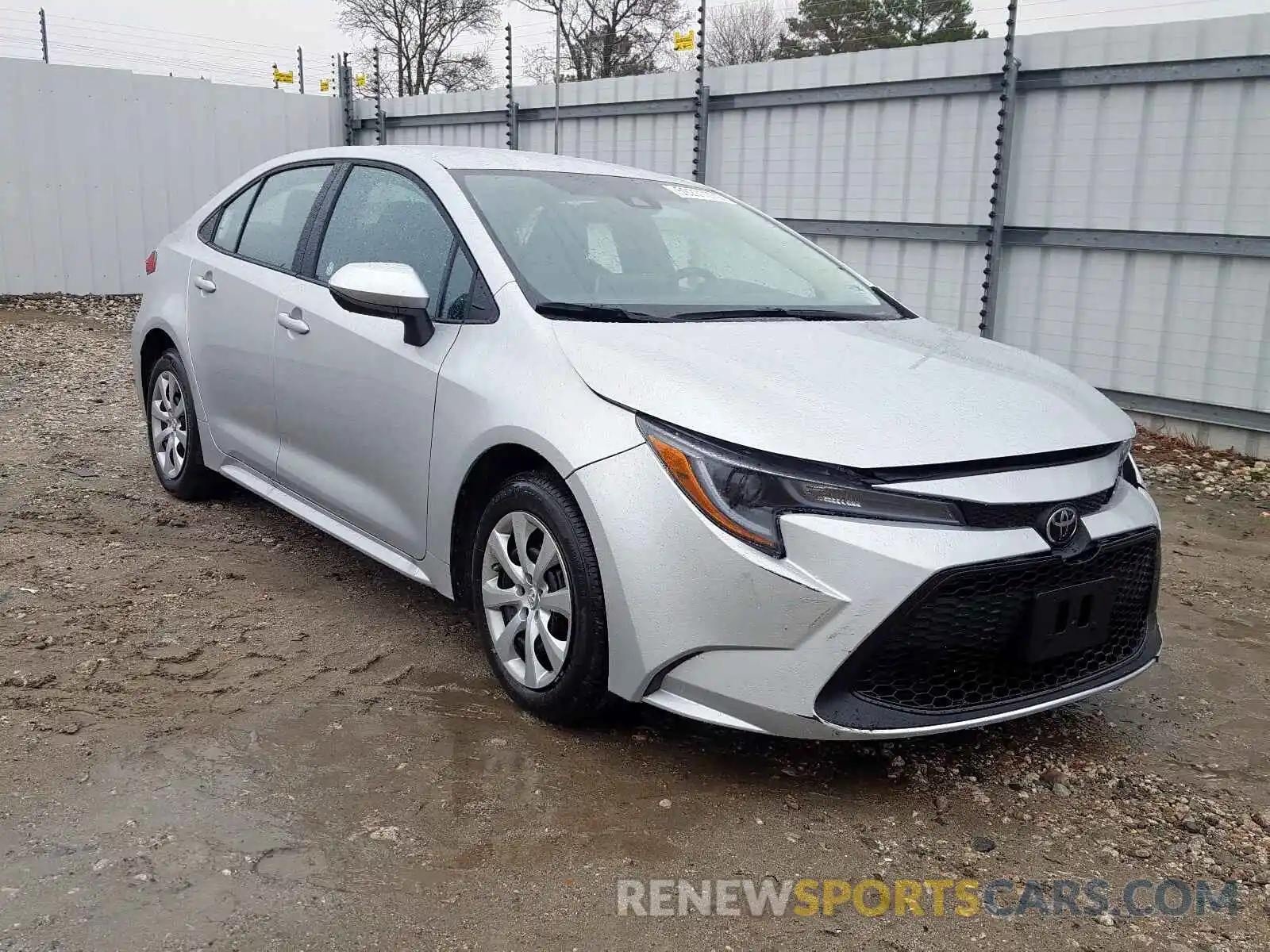 1 Photograph of a damaged car 5YFEPRAE3LP062339 TOYOTA COROLLA 2020