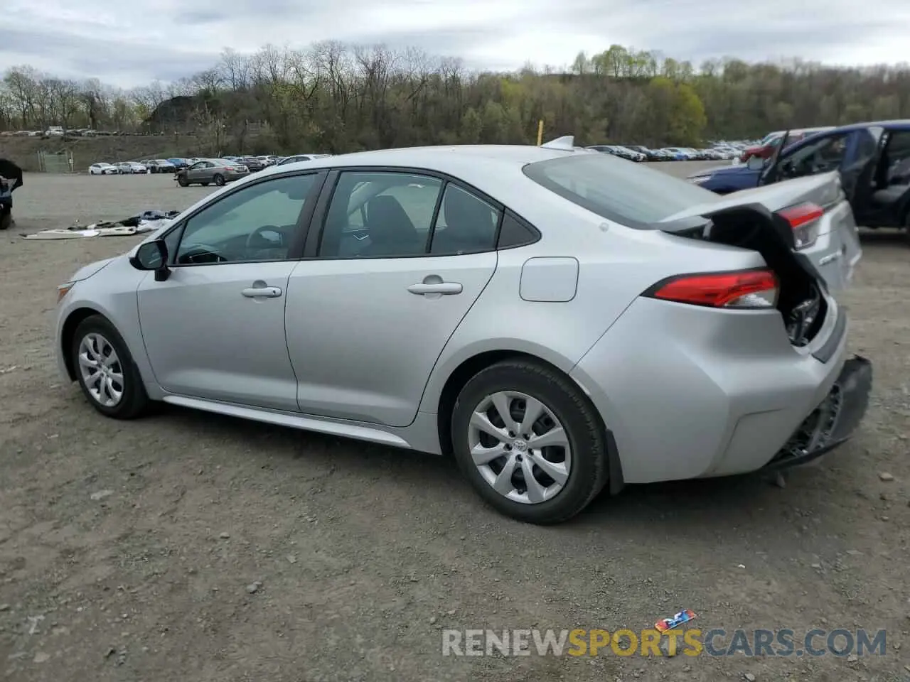2 Photograph of a damaged car 5YFEPRAE3LP065466 TOYOTA COROLLA 2020