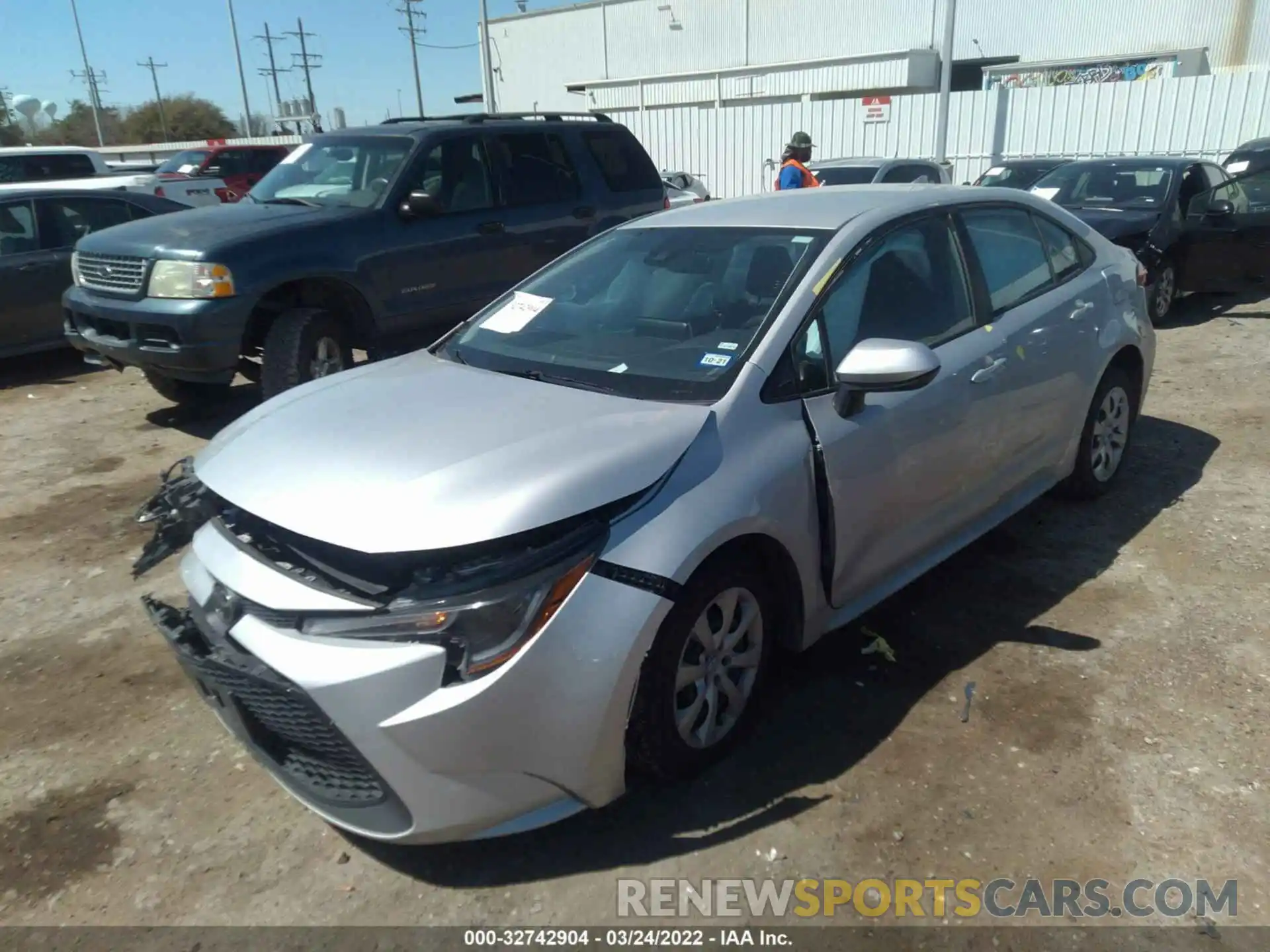 2 Photograph of a damaged car 5YFEPRAE3LP080906 TOYOTA COROLLA 2020