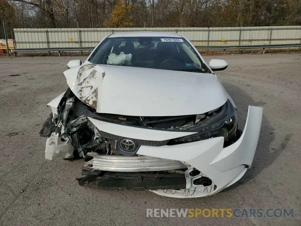 5 Photograph of a damaged car 5YFEPRAE3LP089573 TOYOTA COROLLA 2020