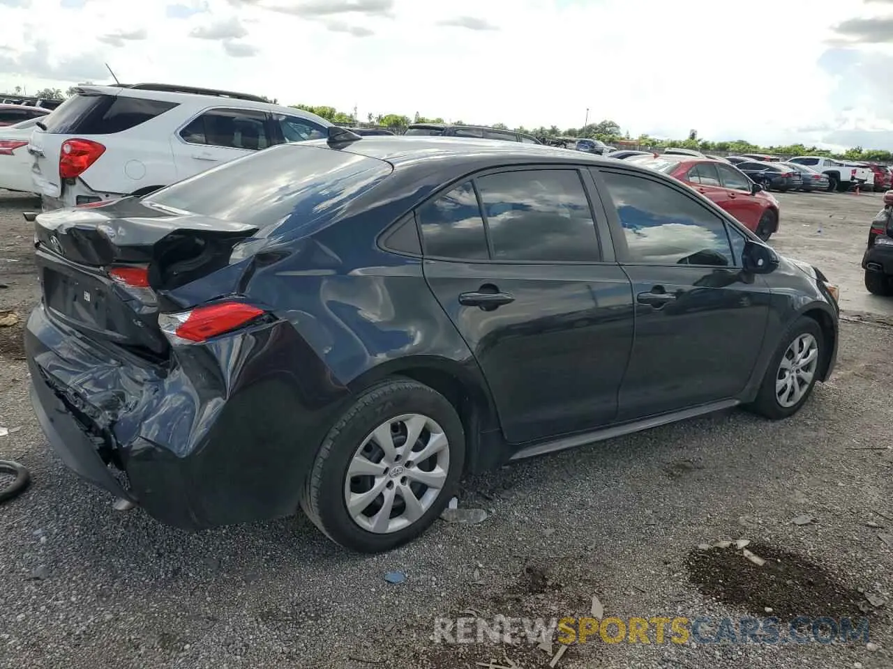 3 Photograph of a damaged car 5YFEPRAE3LP090397 TOYOTA COROLLA 2020