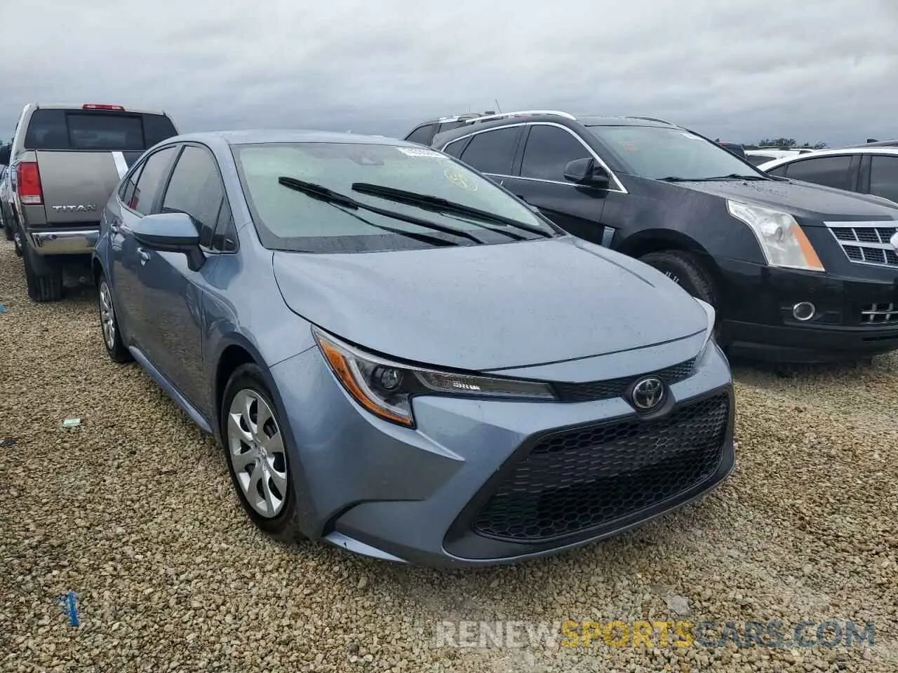 4 Photograph of a damaged car 5YFEPRAE3LP091419 TOYOTA COROLLA 2020
