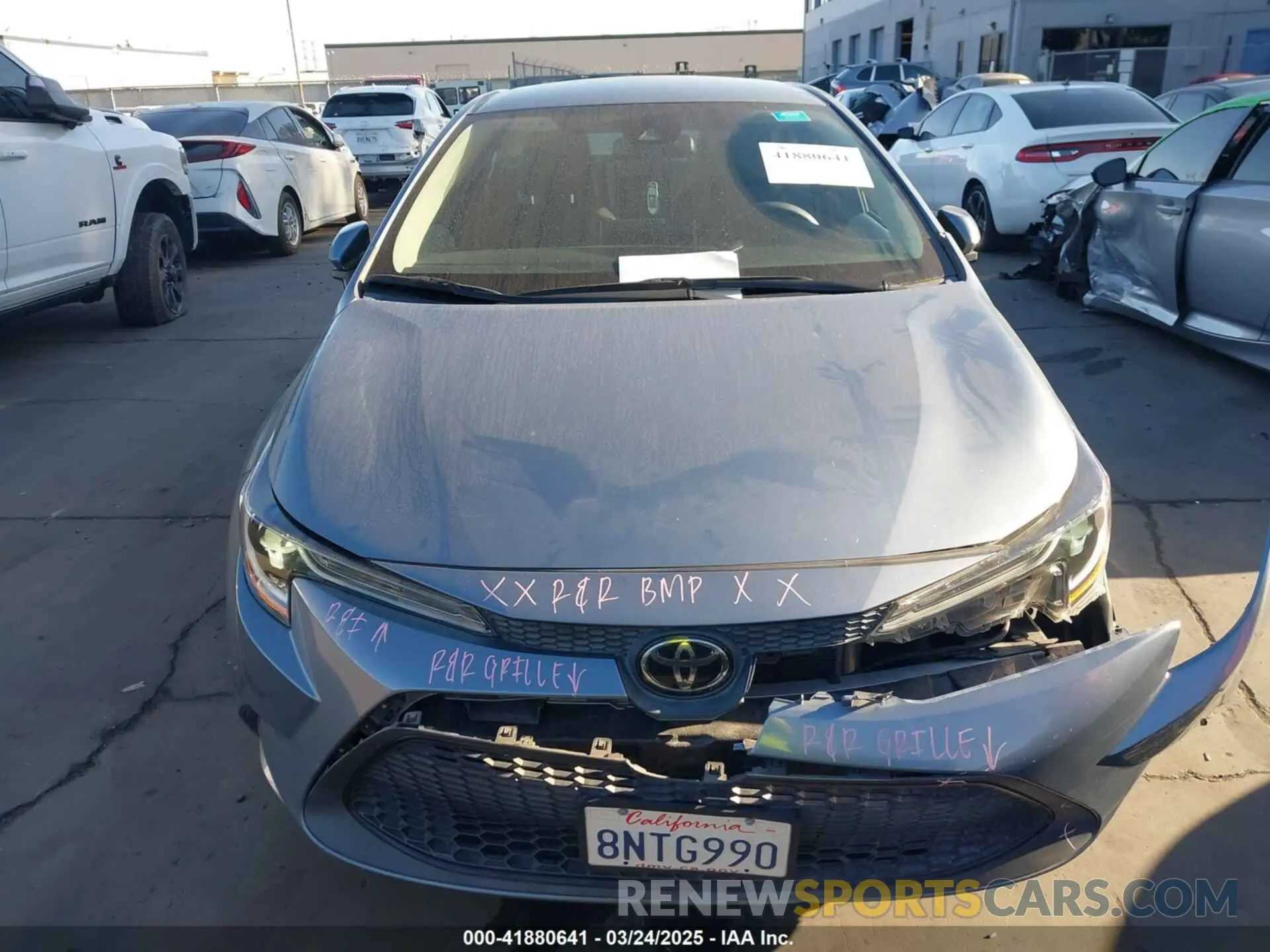 13 Photograph of a damaged car 5YFEPRAE3LP098127 TOYOTA COROLLA 2020