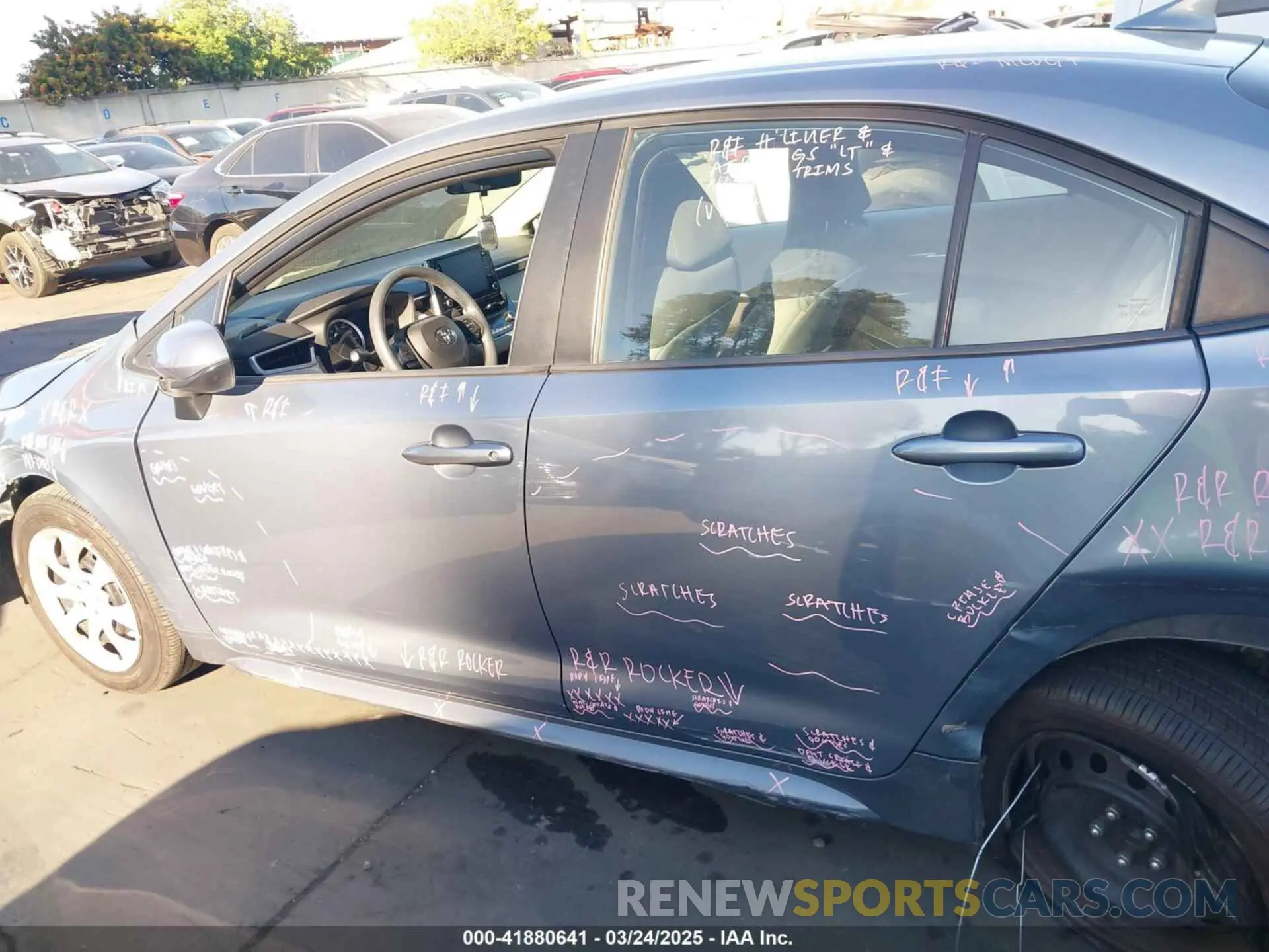15 Photograph of a damaged car 5YFEPRAE3LP098127 TOYOTA COROLLA 2020
