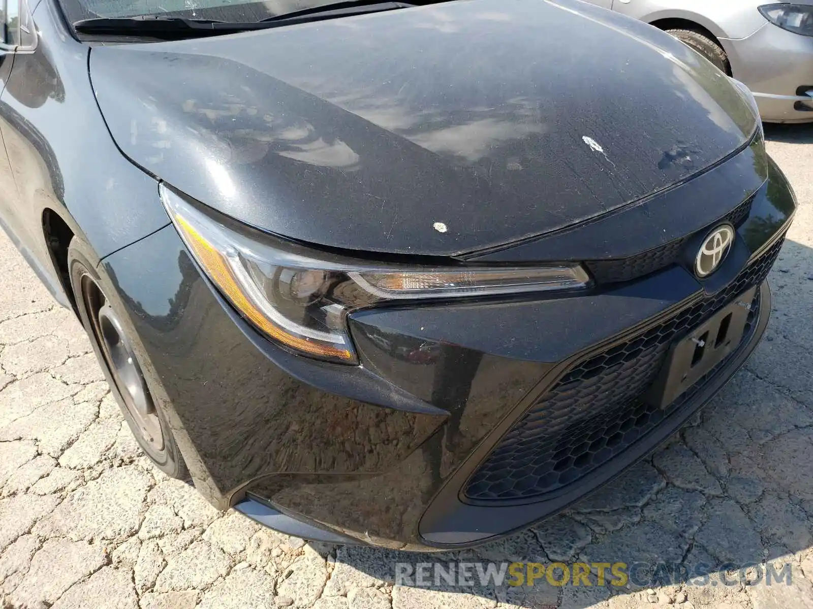 9 Photograph of a damaged car 5YFEPRAE3LP098970 TOYOTA COROLLA 2020