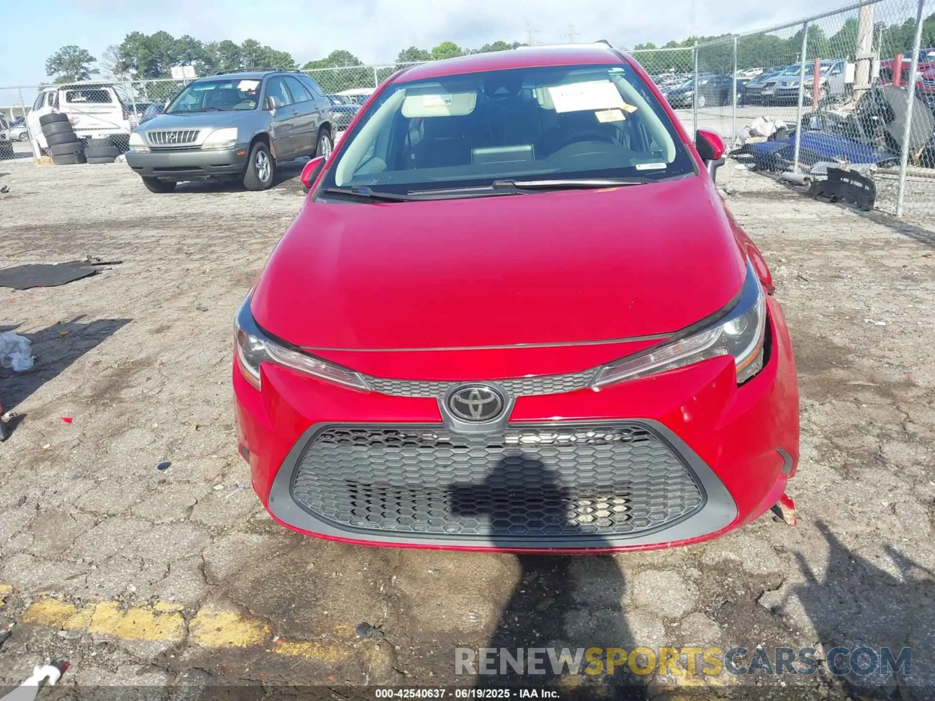 12 Photograph of a damaged car 5YFEPRAE3LP103553 TOYOTA COROLLA 2020