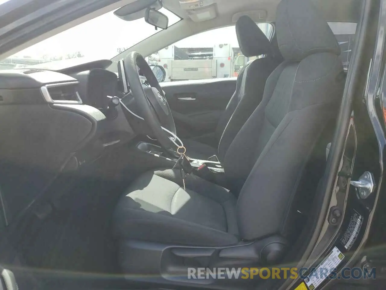7 Photograph of a damaged car 5YFEPRAE3LP121230 TOYOTA COROLLA 2020