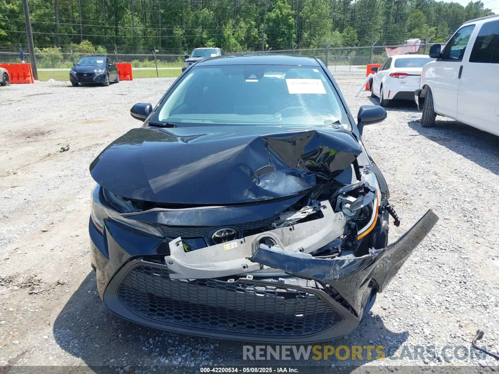 12 Photograph of a damaged car 5YFEPRAE3LP130476 TOYOTA COROLLA 2020