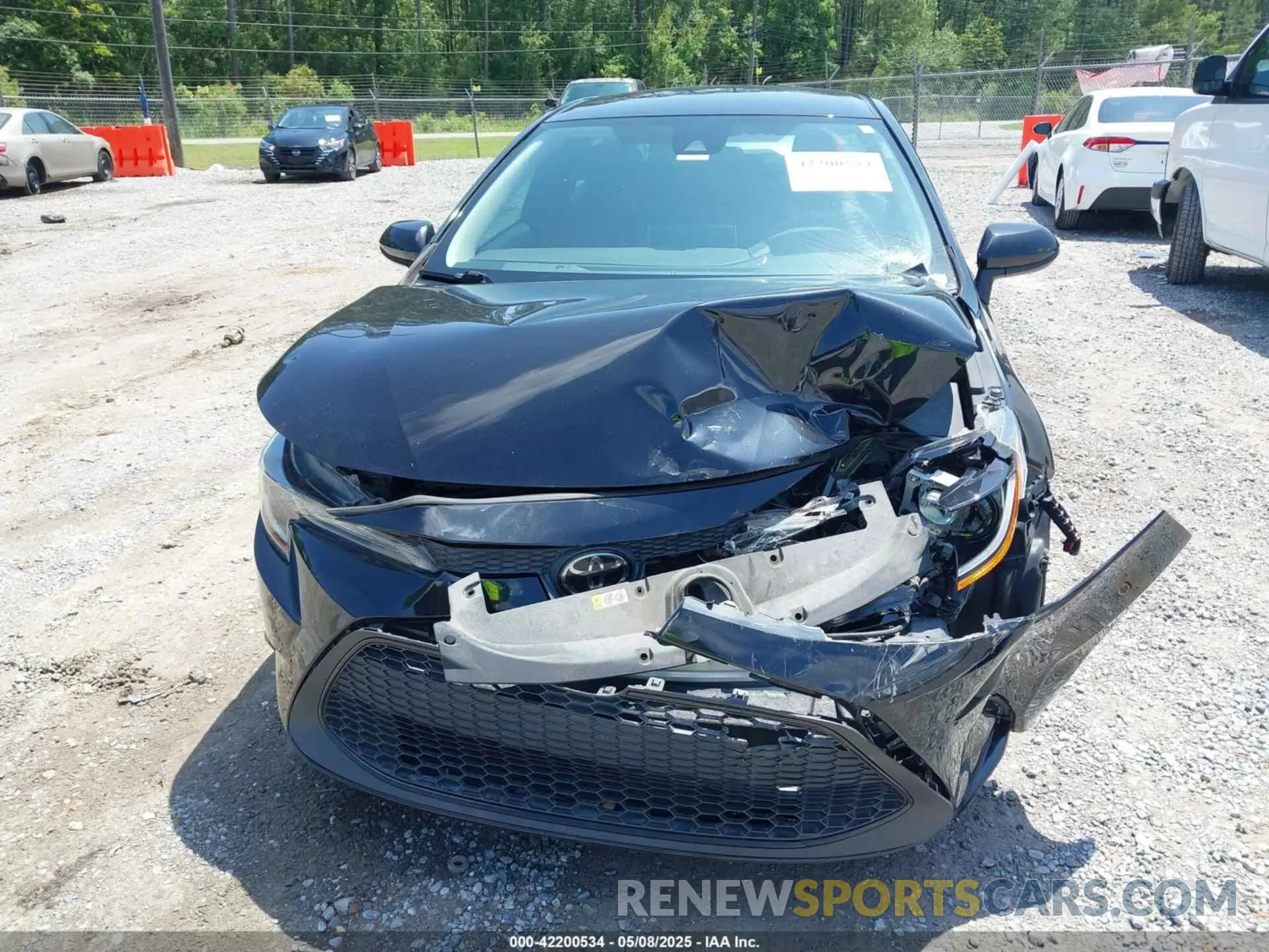 6 Photograph of a damaged car 5YFEPRAE3LP130476 TOYOTA COROLLA 2020
