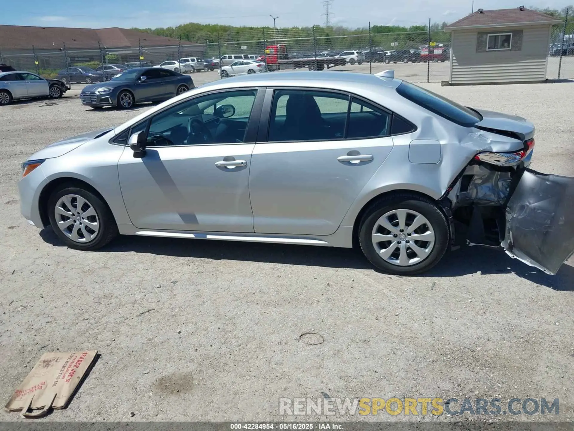14 Photograph of a damaged car 5YFEPRAE3LP133698 TOYOTA COROLLA 2020