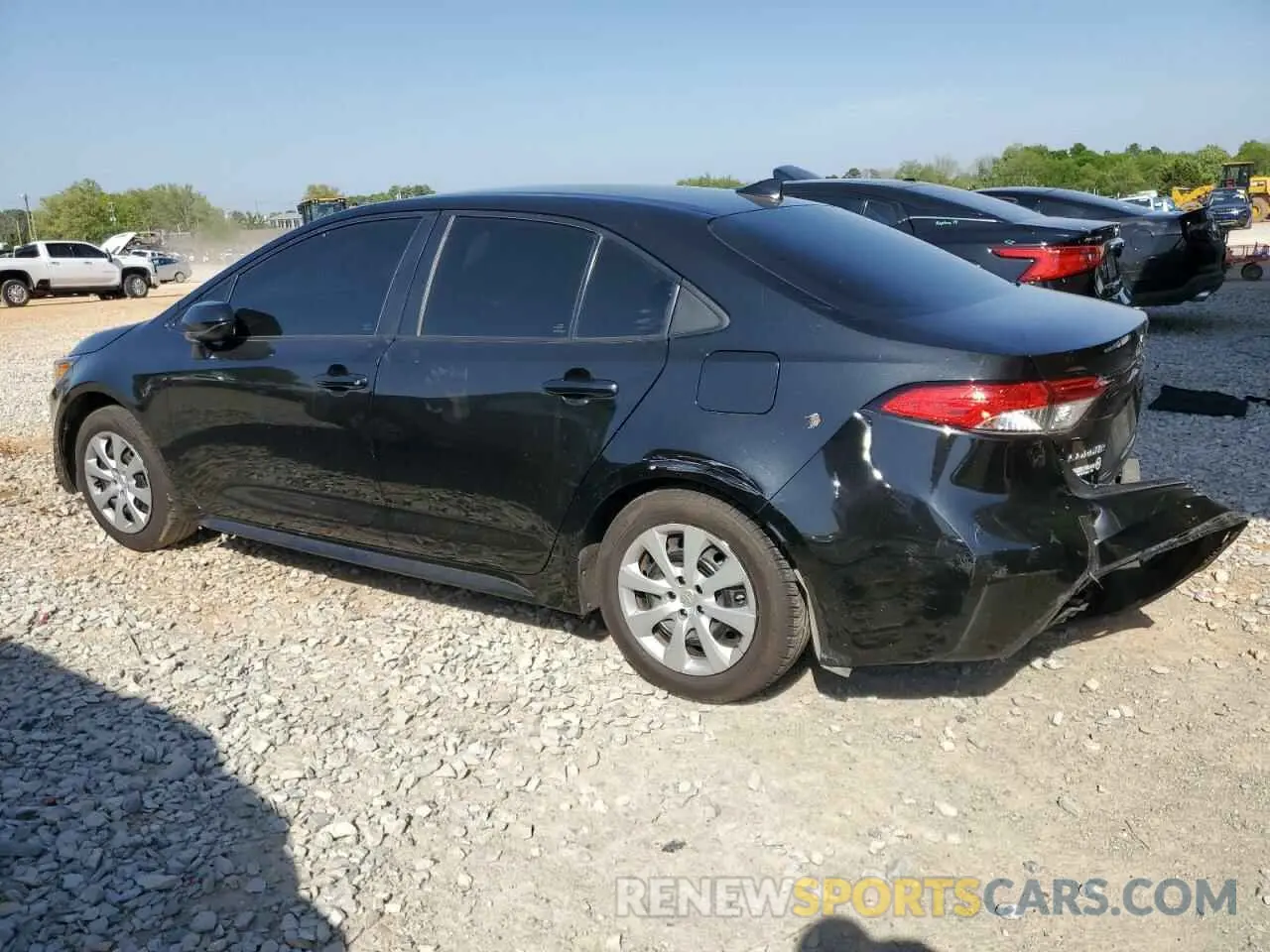 2 Photograph of a damaged car 5YFEPRAE3LP134687 TOYOTA COROLLA 2020