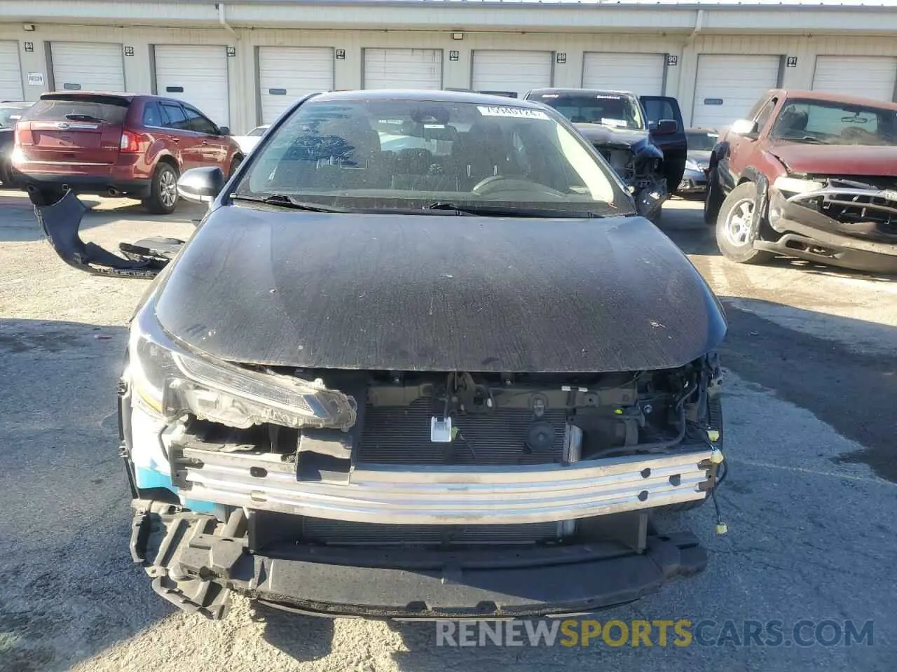 5 Photograph of a damaged car 5YFEPRAE3LP143048 TOYOTA COROLLA 2020