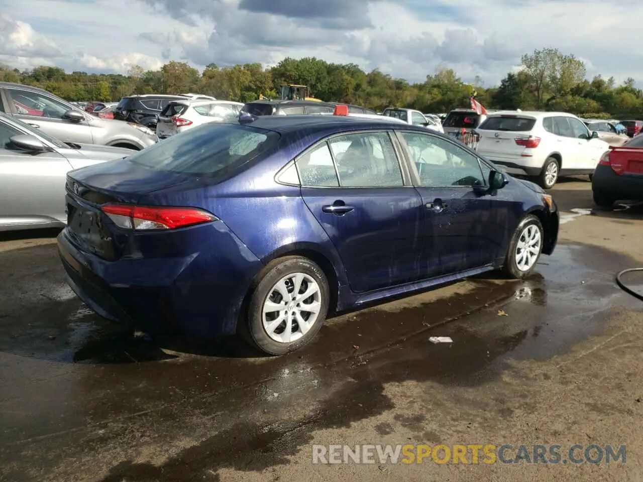 3 Photograph of a damaged car 5YFEPRAE4LP004403 TOYOTA COROLLA 2020