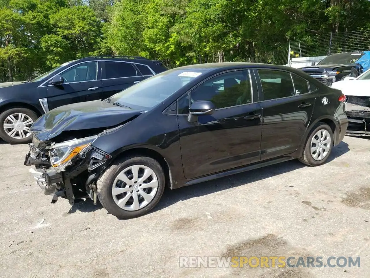 1 Photograph of a damaged car 5YFEPRAE4LP006958 TOYOTA COROLLA 2020