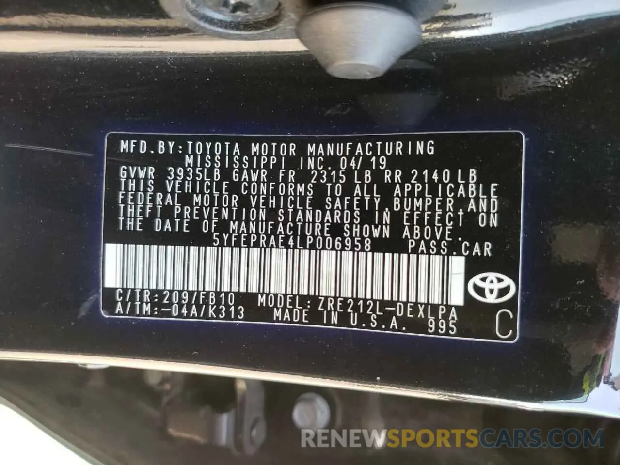 12 Photograph of a damaged car 5YFEPRAE4LP006958 TOYOTA COROLLA 2020