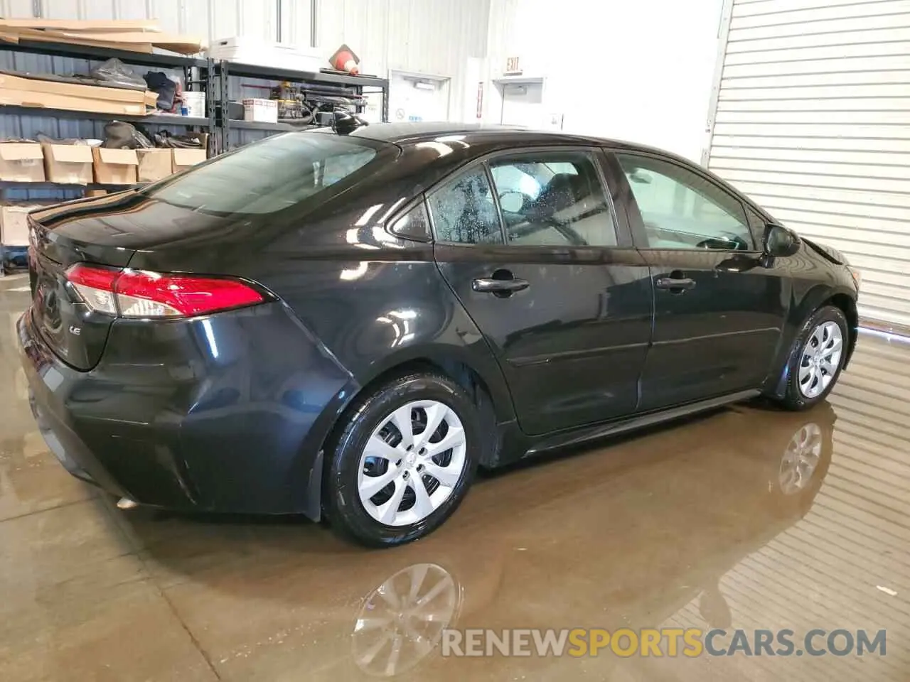3 Photograph of a damaged car 5YFEPRAE4LP009889 TOYOTA COROLLA 2020