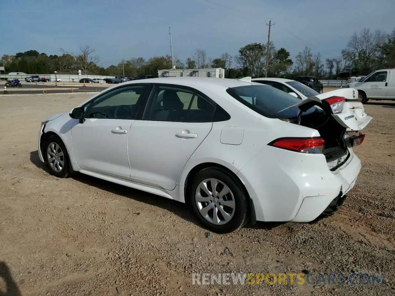 2 Photograph of a damaged car 5YFEPRAE4LP016938 TOYOTA COROLLA 2020
