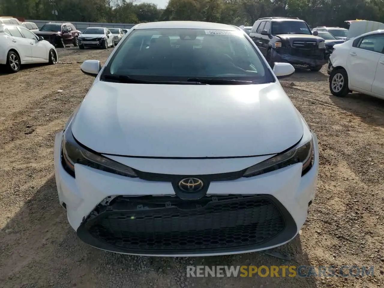 5 Photograph of a damaged car 5YFEPRAE4LP016938 TOYOTA COROLLA 2020