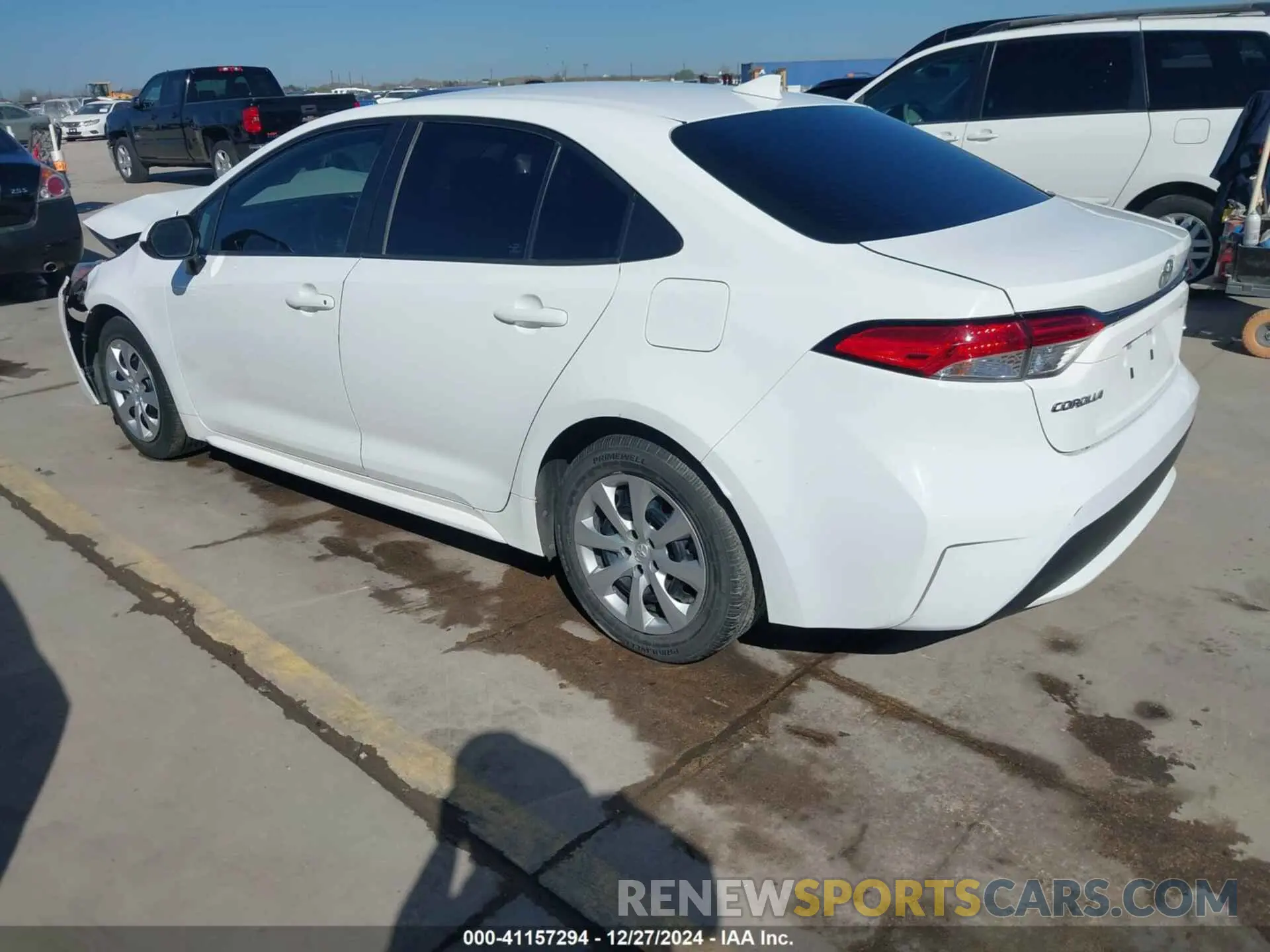 3 Photograph of a damaged car 5YFEPRAE4LP021797 TOYOTA COROLLA 2020