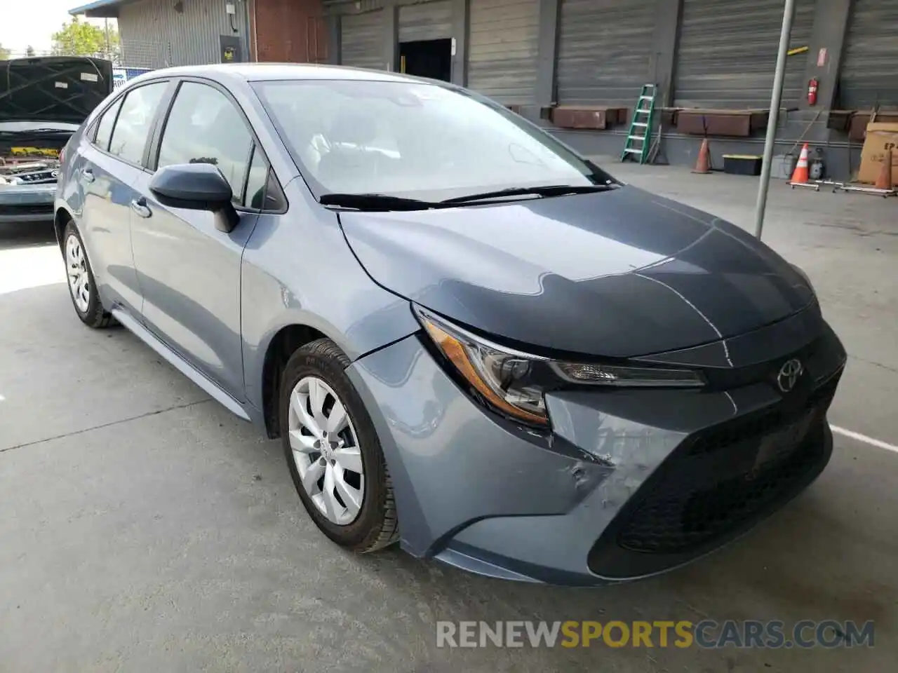 1 Photograph of a damaged car 5YFEPRAE4LP030872 TOYOTA COROLLA 2020