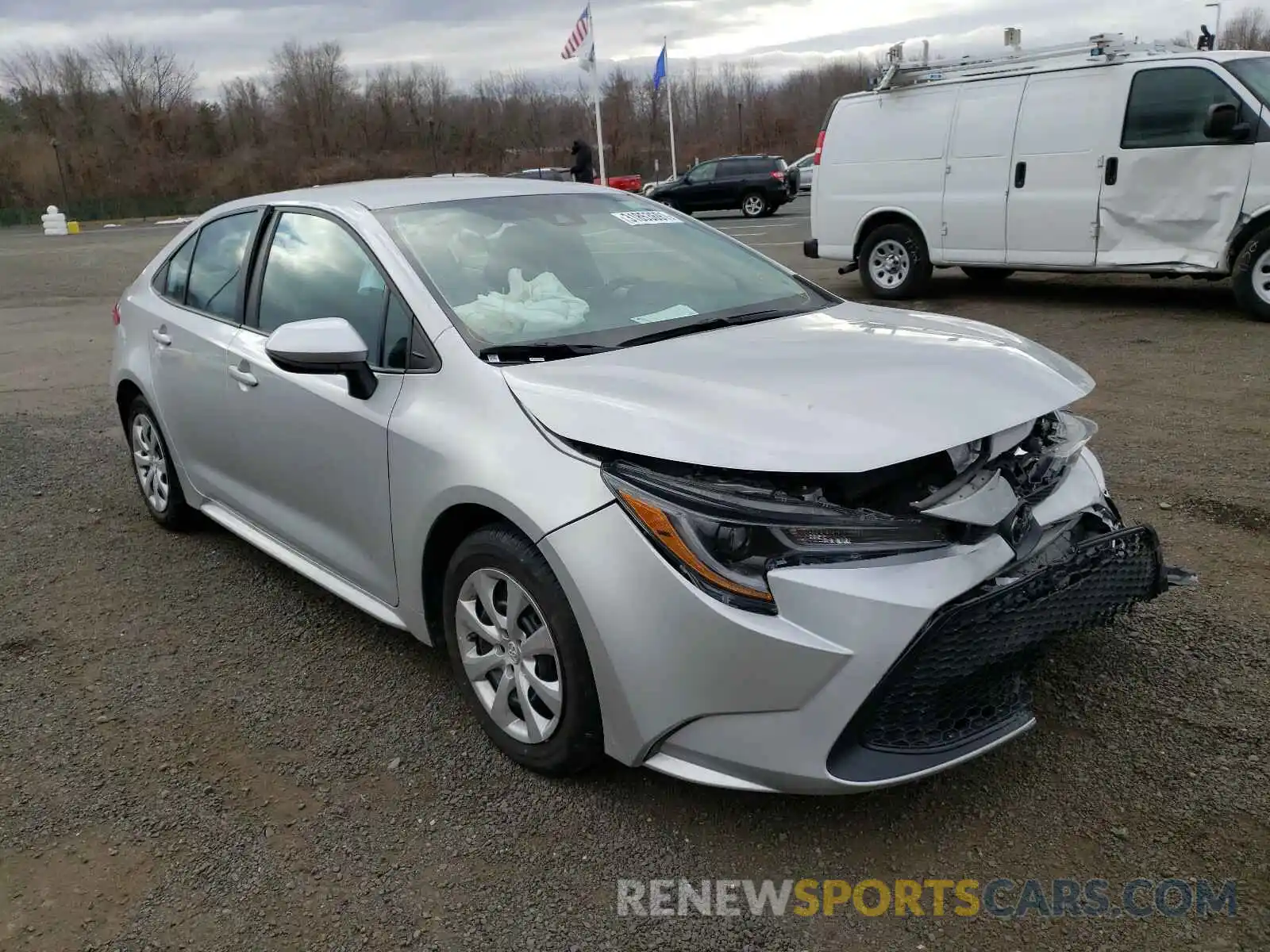 1 Photograph of a damaged car 5YFEPRAE4LP047395 TOYOTA COROLLA 2020