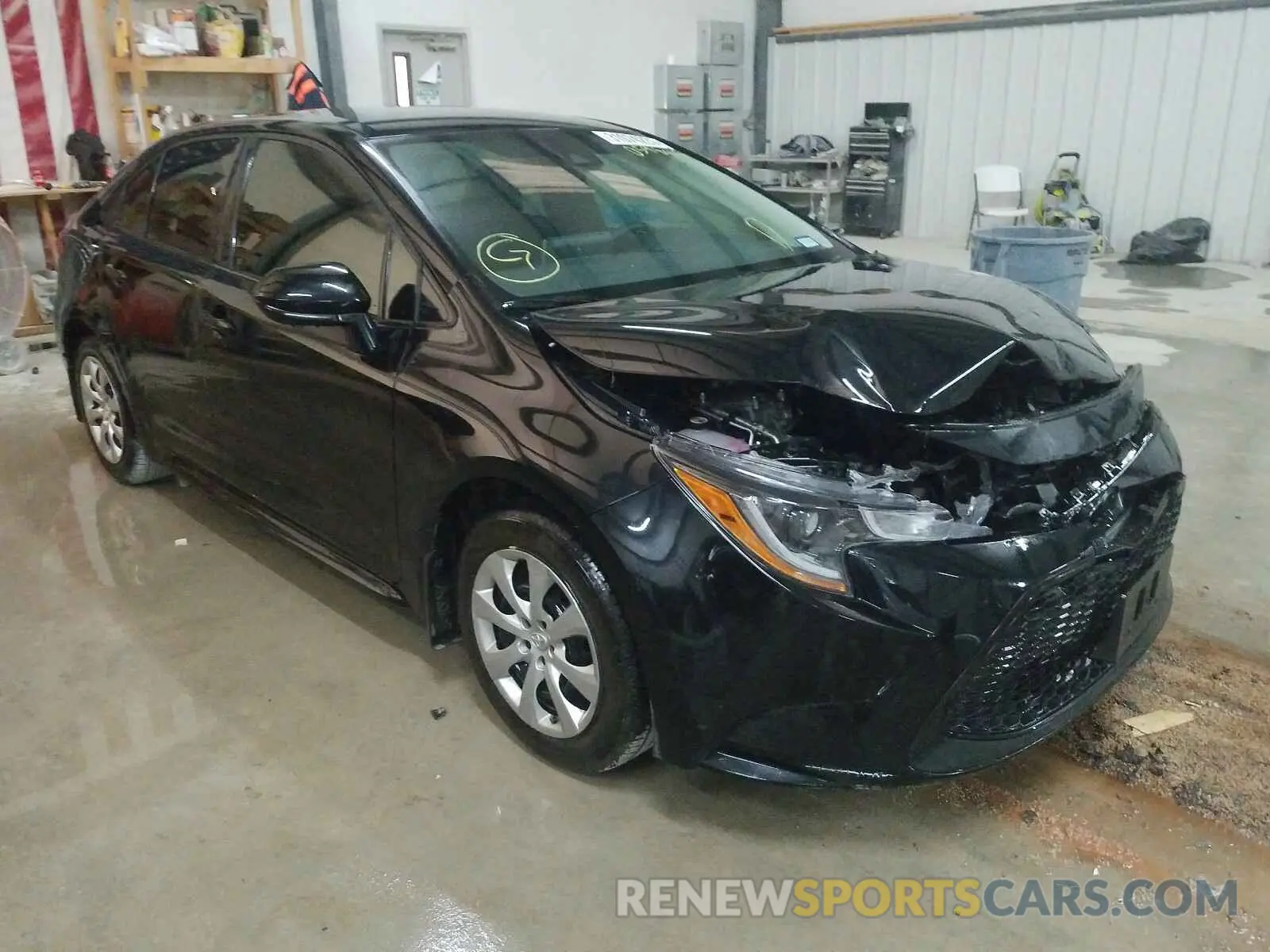 1 Photograph of a damaged car 5YFEPRAE4LP059885 TOYOTA COROLLA 2020