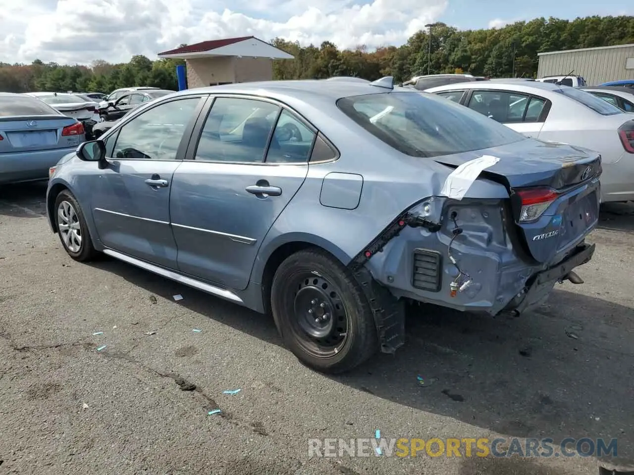 2 Photograph of a damaged car 5YFEPRAE4LP072605 TOYOTA COROLLA 2020