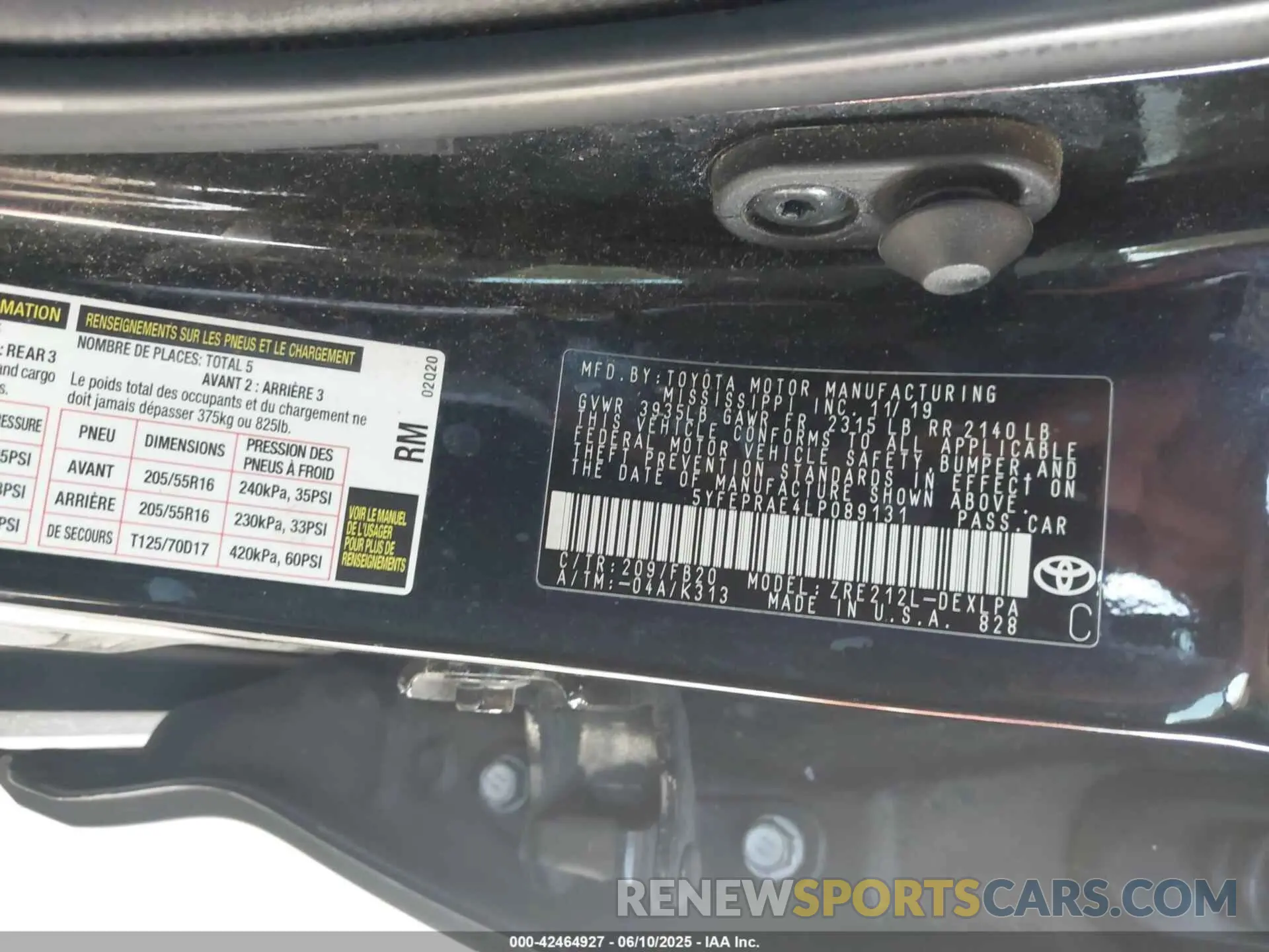 9 Photograph of a damaged car 5YFEPRAE4LP089131 TOYOTA COROLLA 2020