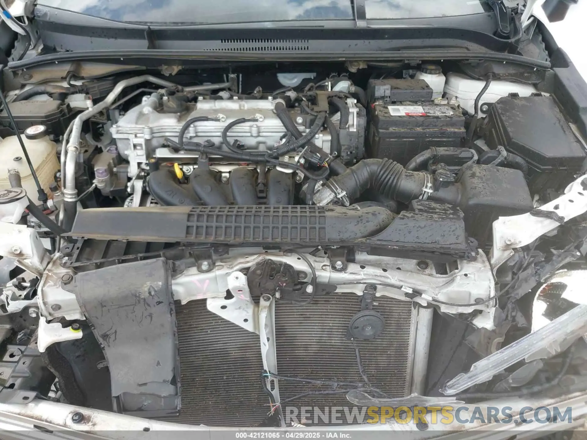 10 Photograph of a damaged car 5YFEPRAE4LP095592 TOYOTA COROLLA 2020