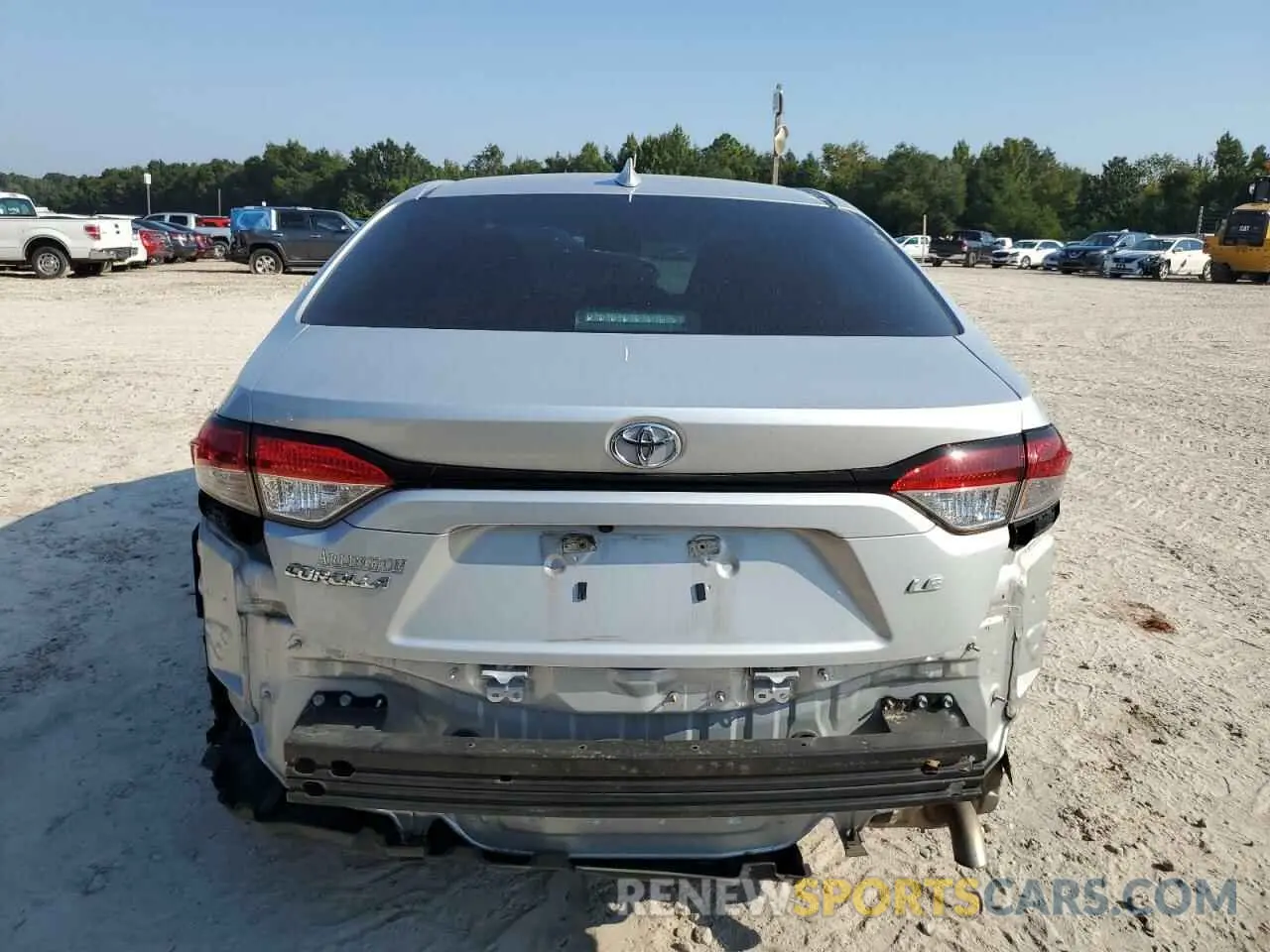 6 Photograph of a damaged car 5YFEPRAE4LP096838 TOYOTA COROLLA 2020