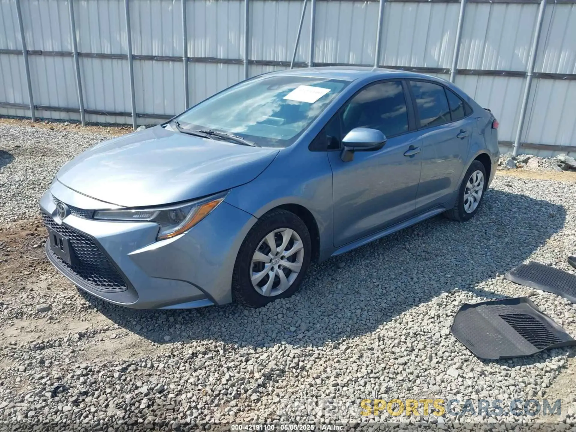 2 Photograph of a damaged car 5YFEPRAE4LP098279 TOYOTA COROLLA 2020