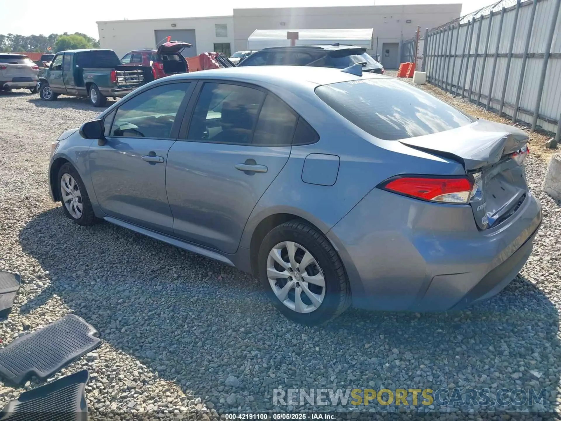 3 Photograph of a damaged car 5YFEPRAE4LP098279 TOYOTA COROLLA 2020
