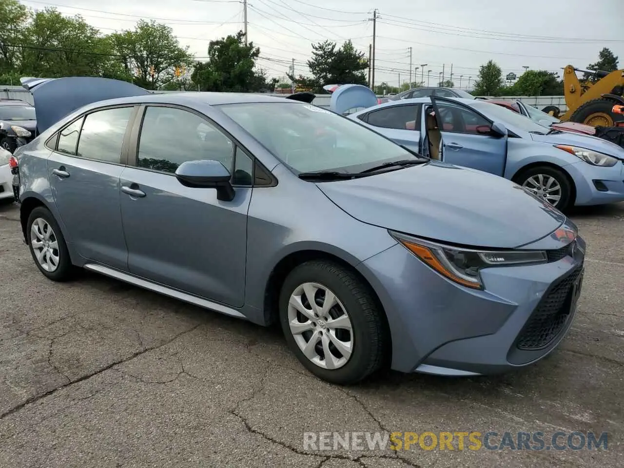 4 Photograph of a damaged car 5YFEPRAE4LP105232 TOYOTA COROLLA 2020