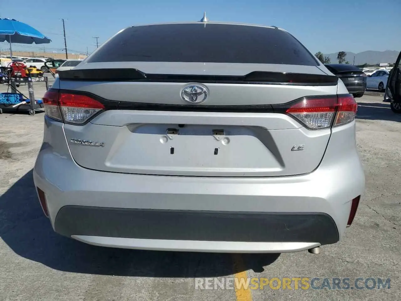 6 Photograph of a damaged car 5YFEPRAE4LP105506 TOYOTA COROLLA 2020